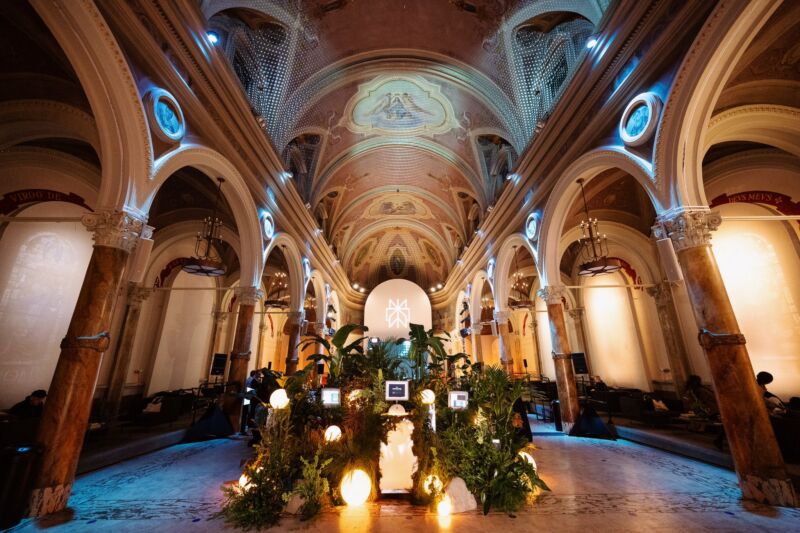 Image for the Tweet beginning: Perplexity held its first developer